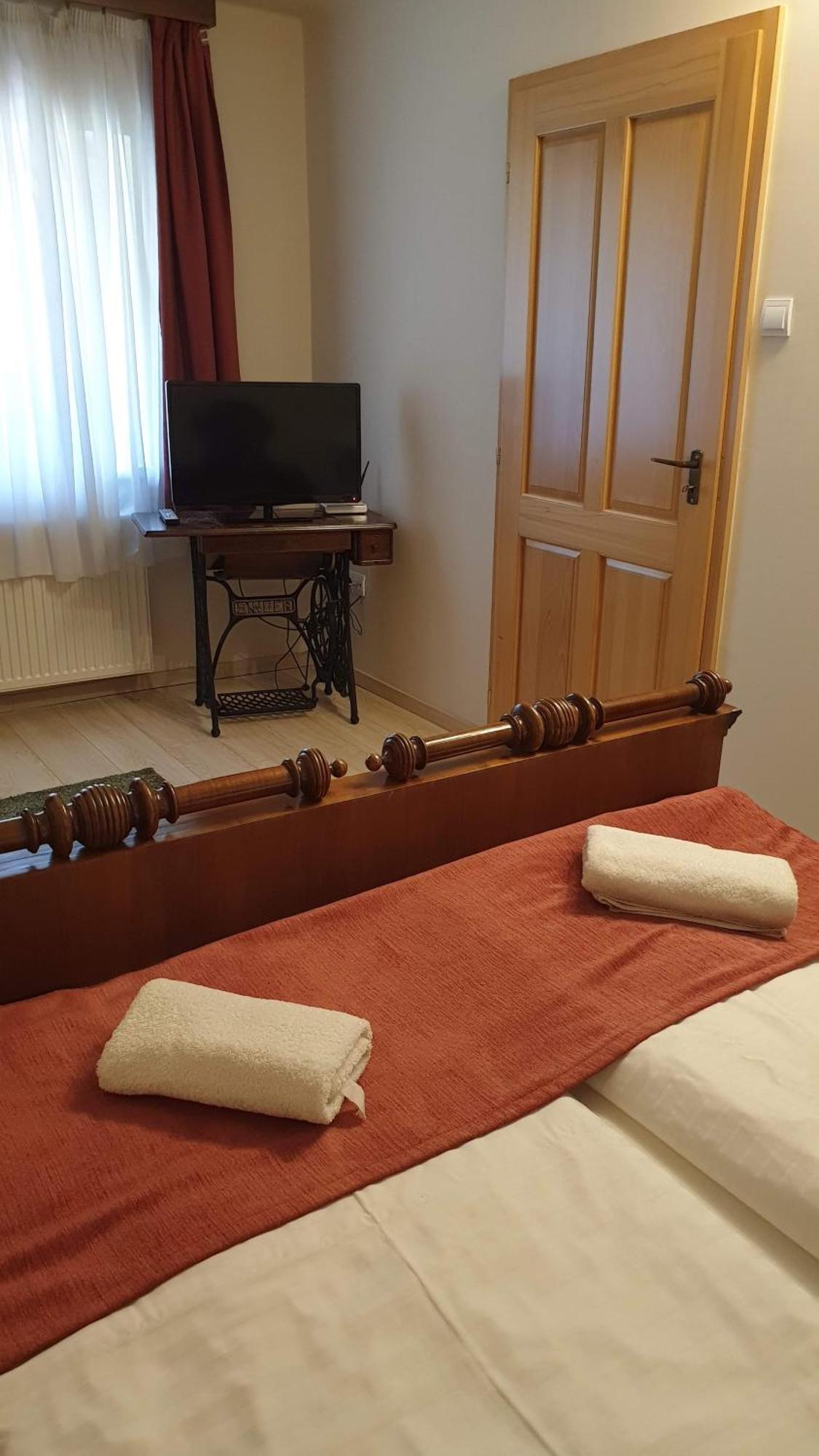 Keller Apartmanok Hajdúszoboszló Cameră foto